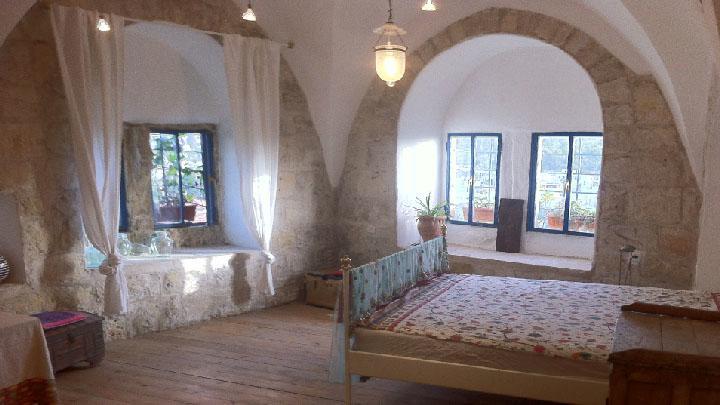 Mikes Khan Abu Ghaush Exterior photo
